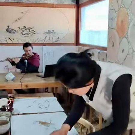Yasun Gallery Kjongdzsu Kültér fotó